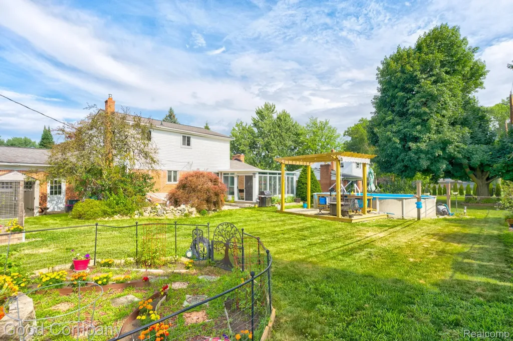 53625 Shelby Road Shelby Charter Township MI 48316