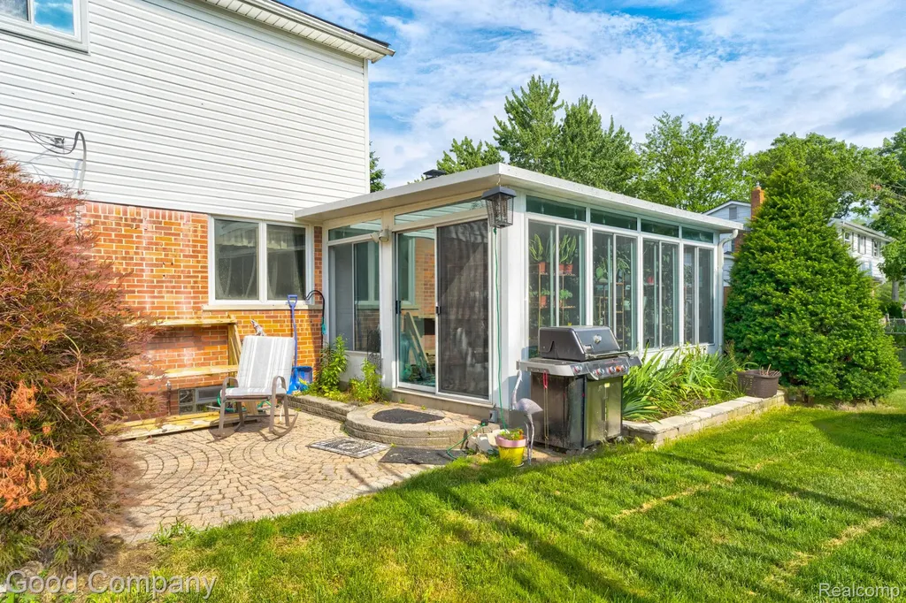 53625 Shelby Road Shelby Charter Township MI 48316
