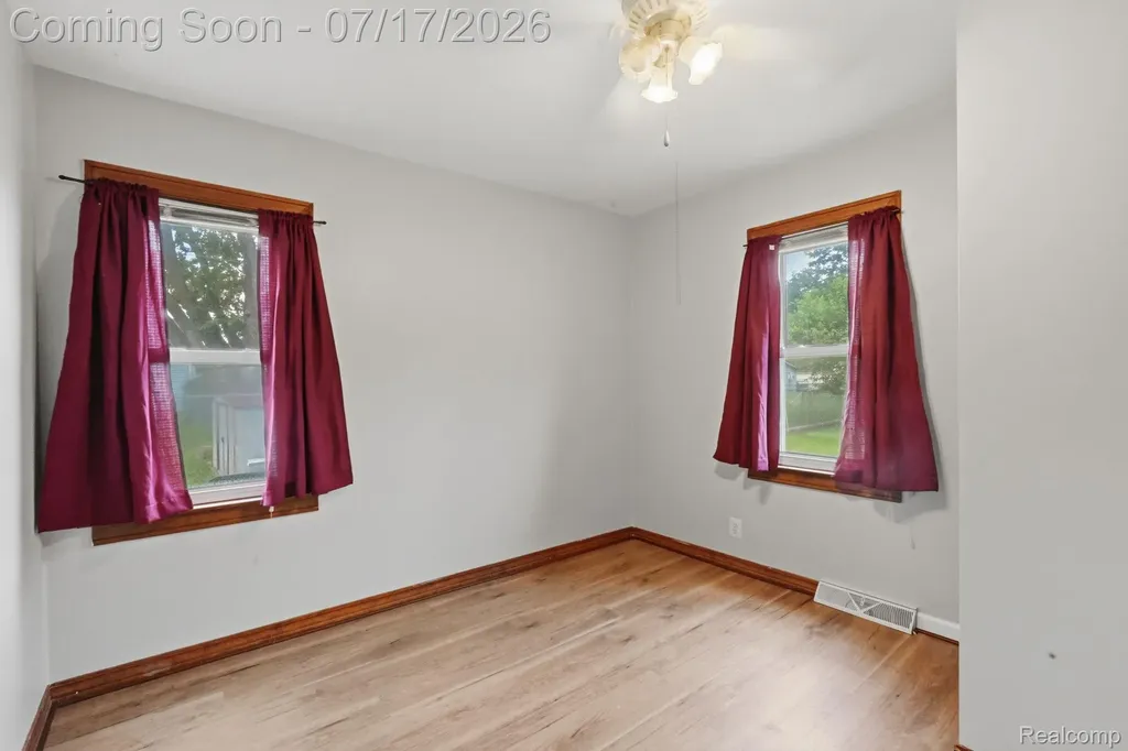 7571 Marlowe Road Van Buren Charter Township MI 48111