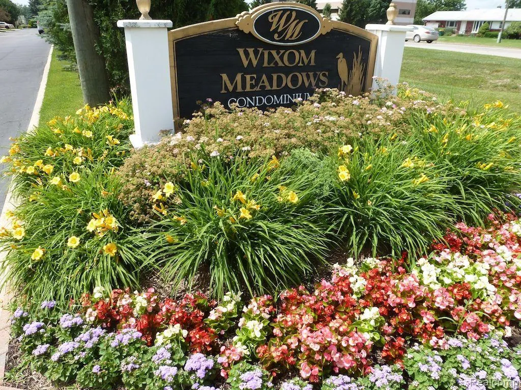 50234 Helfer Boulevard Wixom City MI 48393