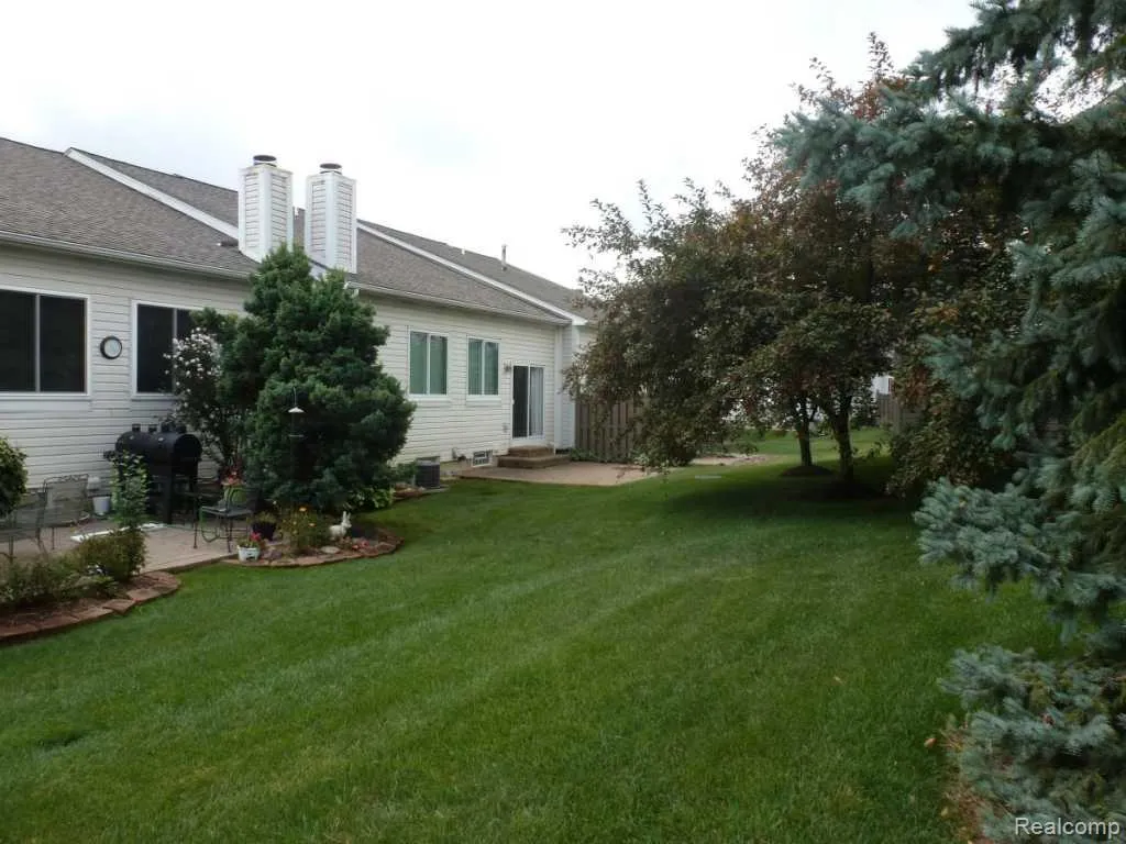 50234 Helfer Boulevard Wixom City MI 48393