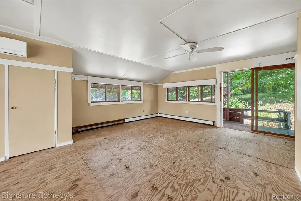 3310 SE Baldwin Road N Hadley Township MI 48455
