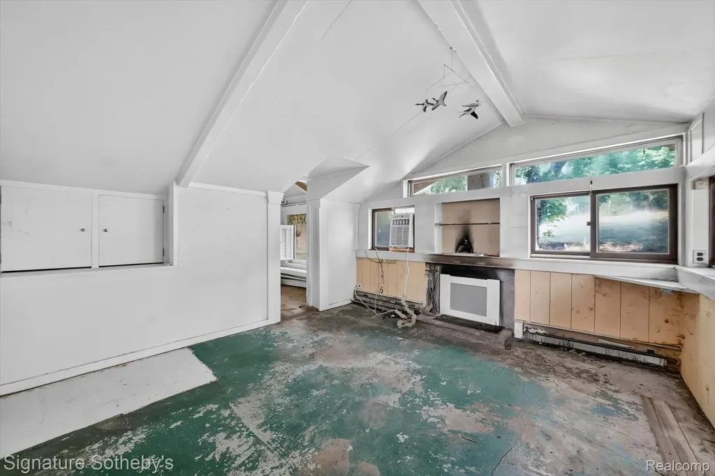 3310 SE Baldwin Road N Hadley Township MI 48455