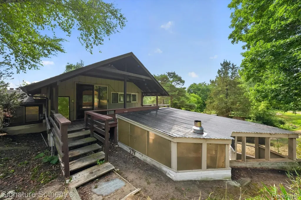 3310 SE Baldwin Road N Hadley Township MI 48455