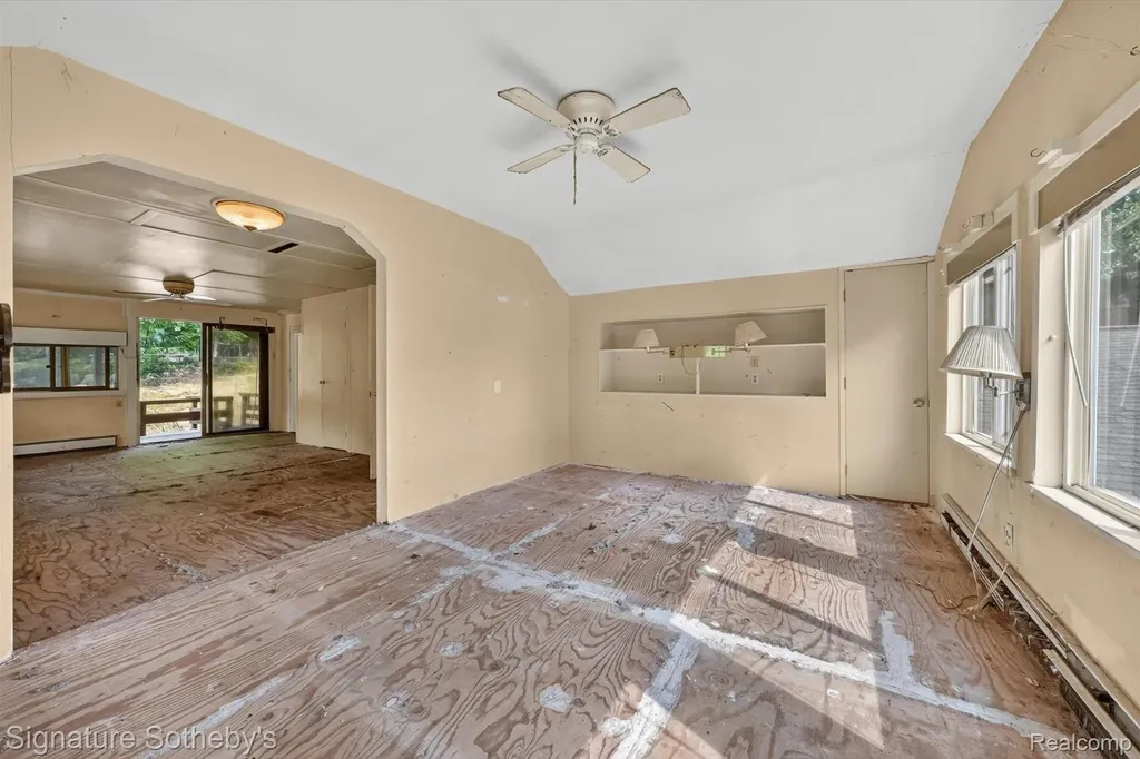 3310 SE Baldwin Road N Hadley Township MI 48455