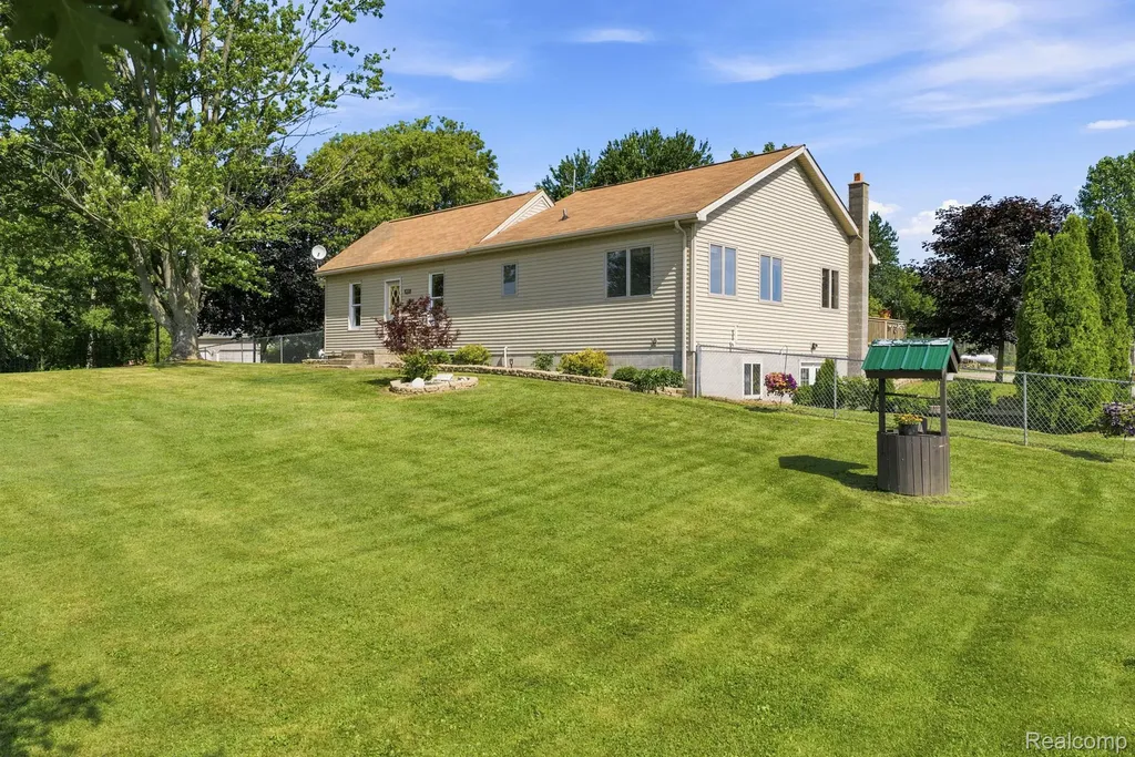 4201 Galbraith Line Road Worth Township MI 48422