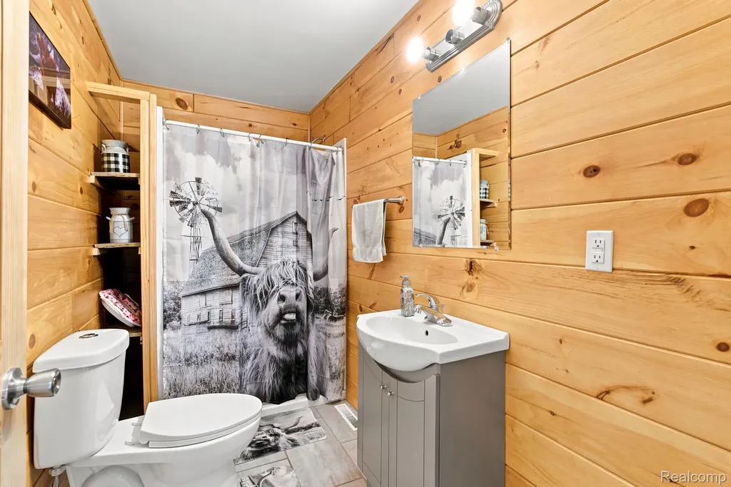 4201 Galbraith Line Road Worth Township MI 48422