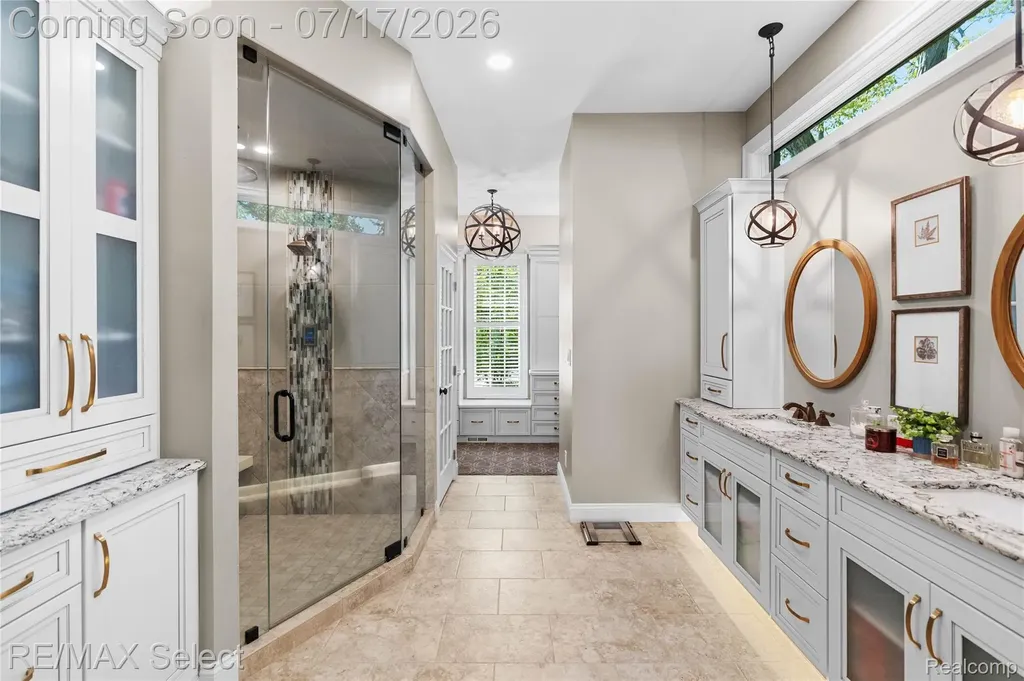 14007 Swanee Beach Drive Fenton Charter Township MI 48430