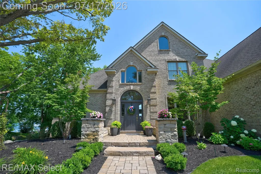 14007 Swanee Beach Drive Fenton Charter Township MI 48430