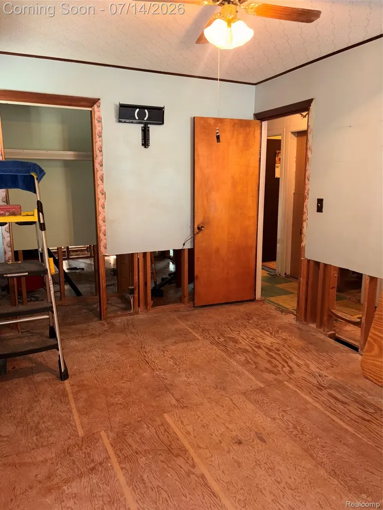 10150 Pheasant Lake Road Green Oak Township MI 48178