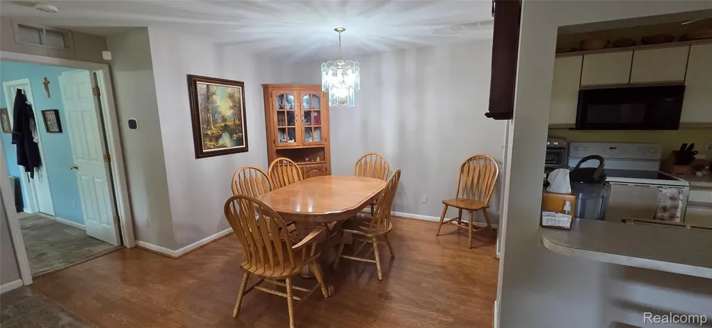 46246 Baldwin Drive Macomb Township MI 48044