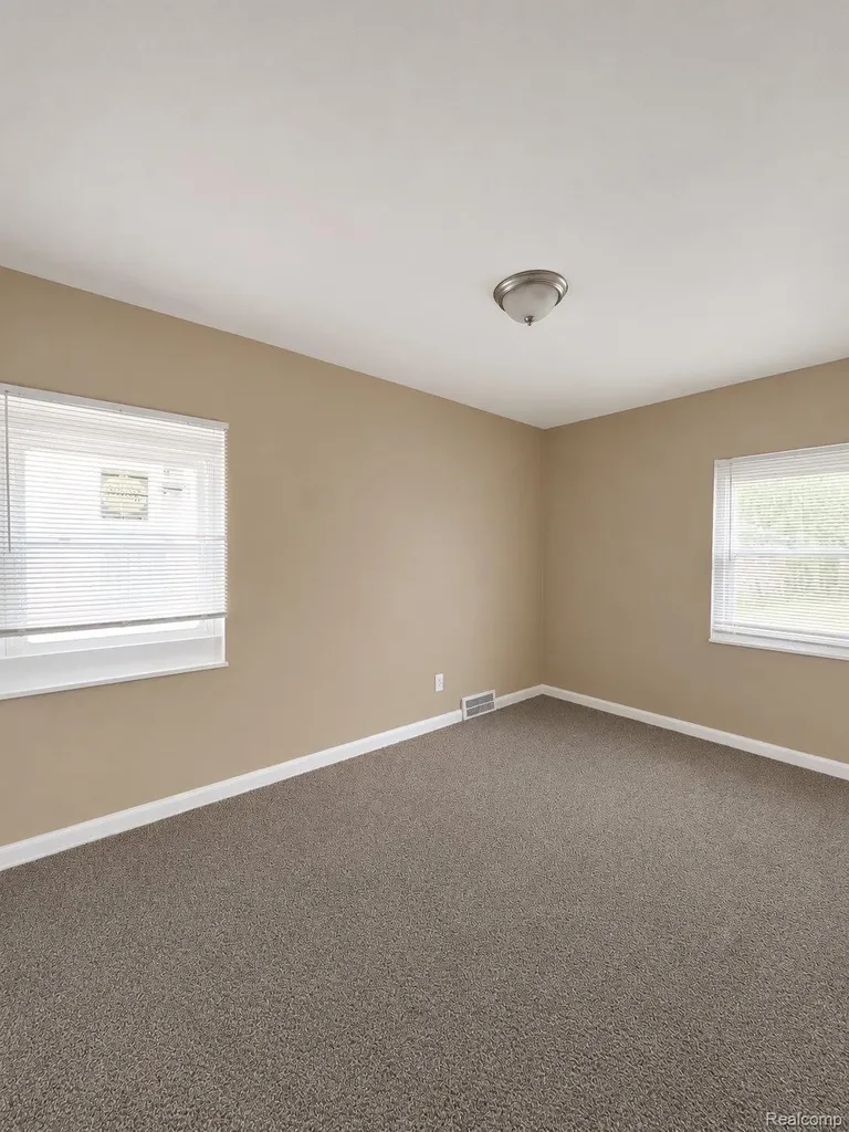 12876 Faust Avenue Detroit City MI 48223