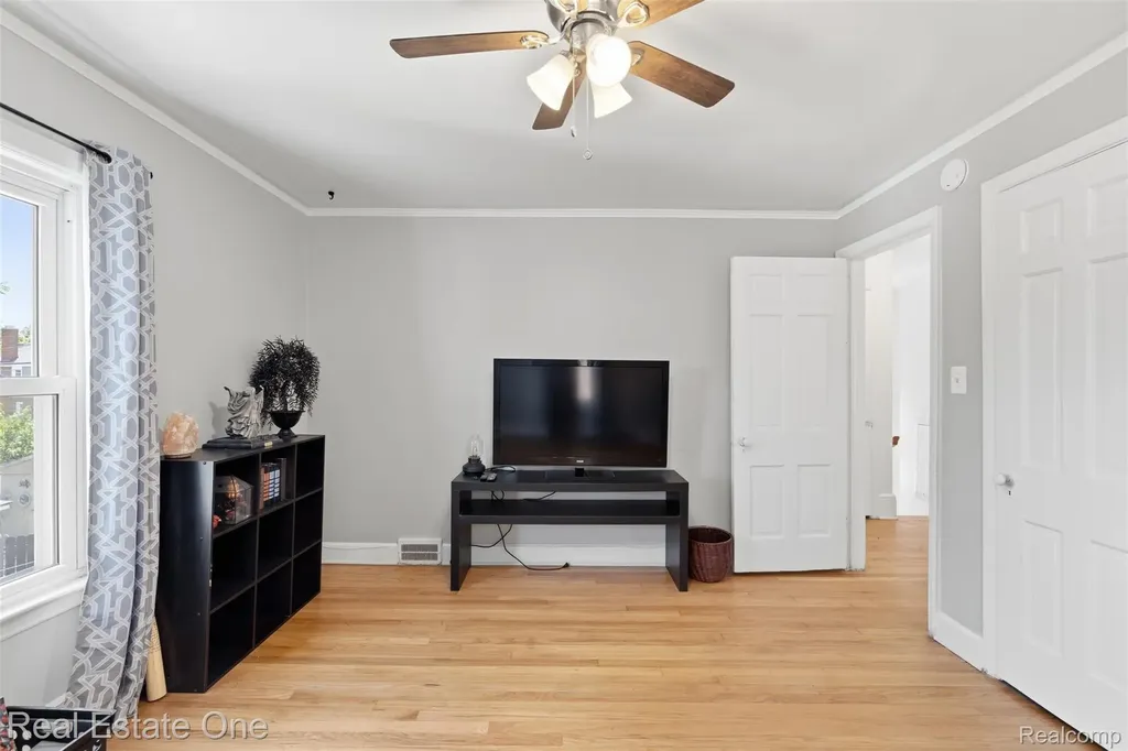 18410 Monica Street Detroit City MI 48221