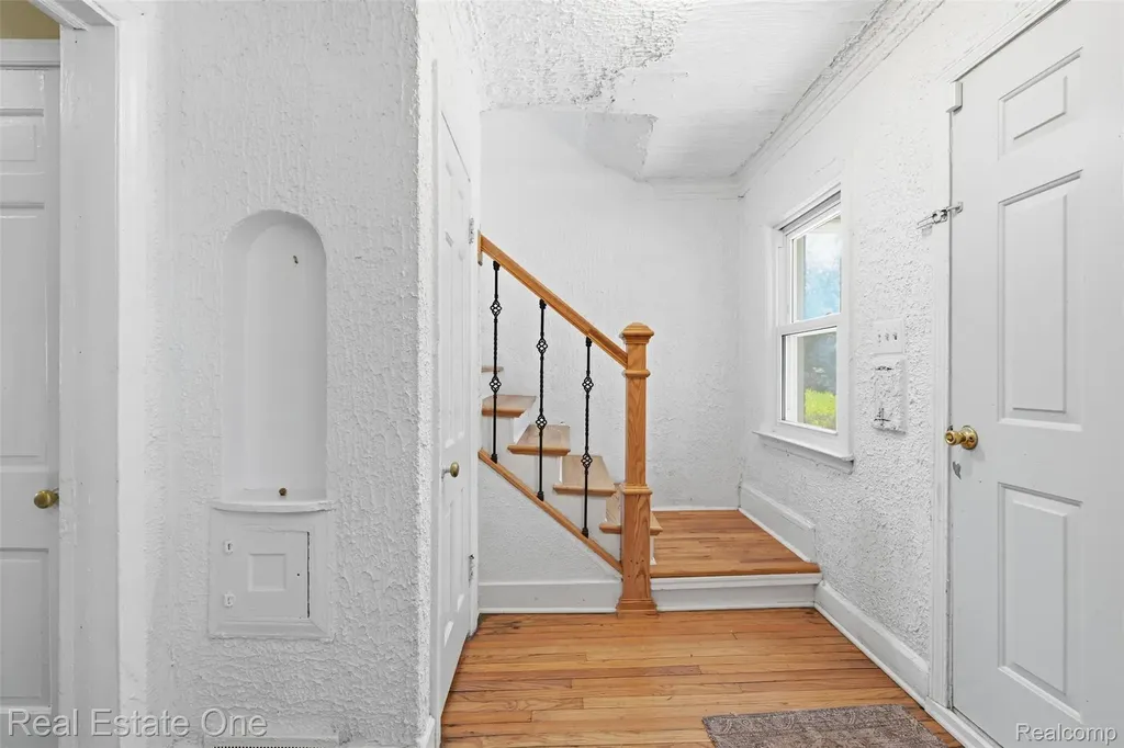 18410 Monica Street Detroit City MI 48221