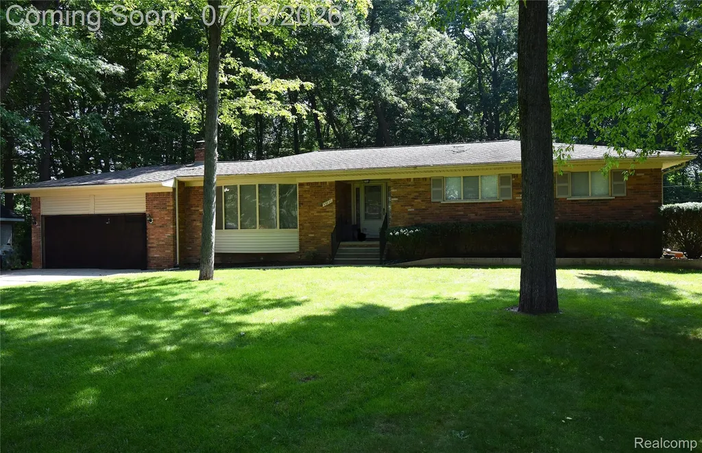 53620 Odilon Ave Odilon Avenue Shelby Charter Township MI 48316