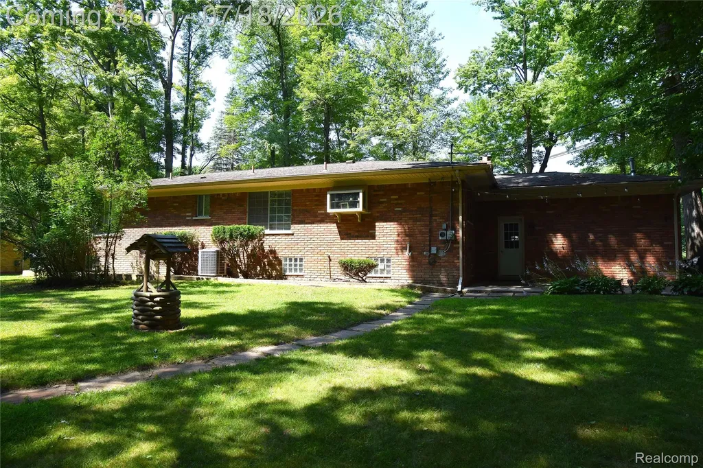 53620 Odilon Ave Odilon Avenue Shelby Charter Township MI 48316