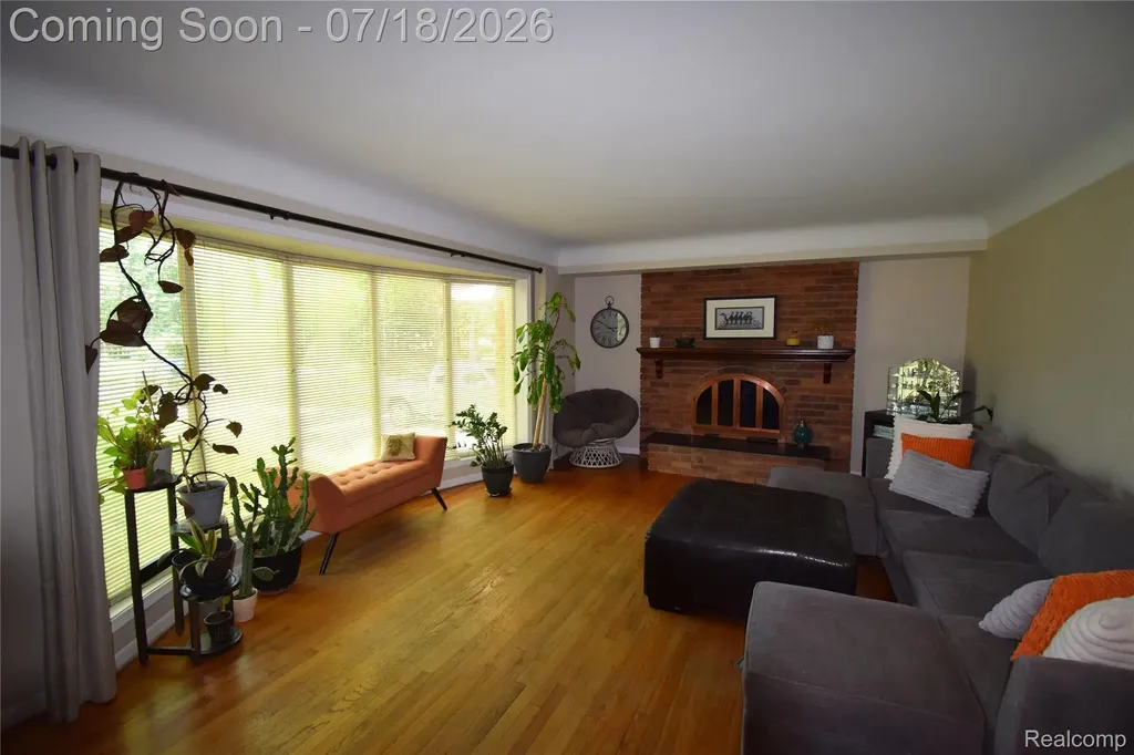 53620 Odilon Ave Odilon Avenue Shelby Charter Township MI 48316
