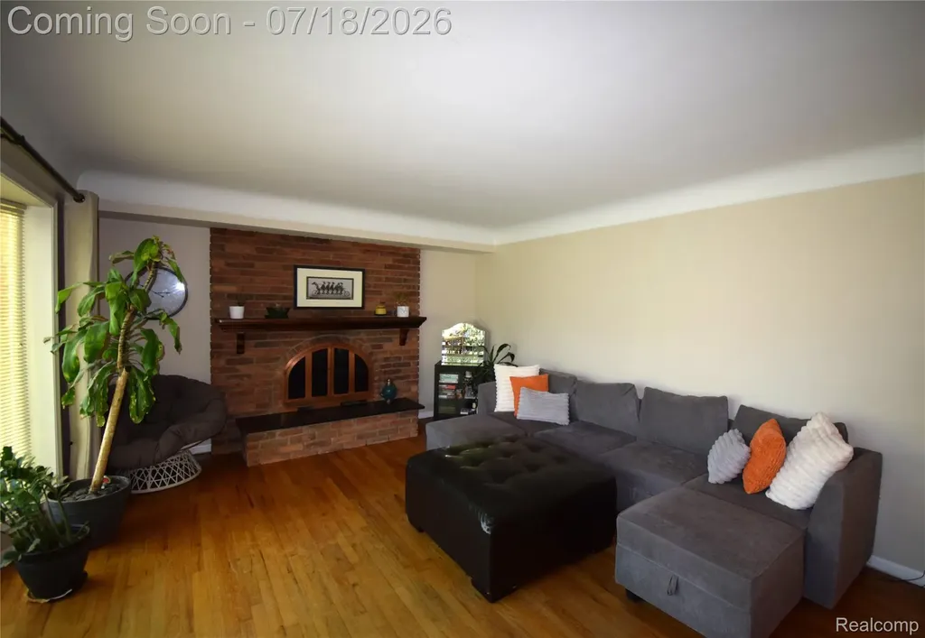 53620 Odilon Ave Odilon Avenue Shelby Charter Township MI 48316