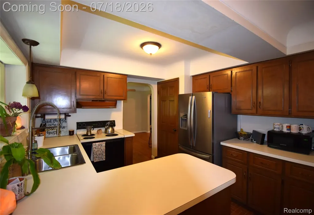 53620 Odilon Ave Odilon Avenue Shelby Charter Township MI 48316