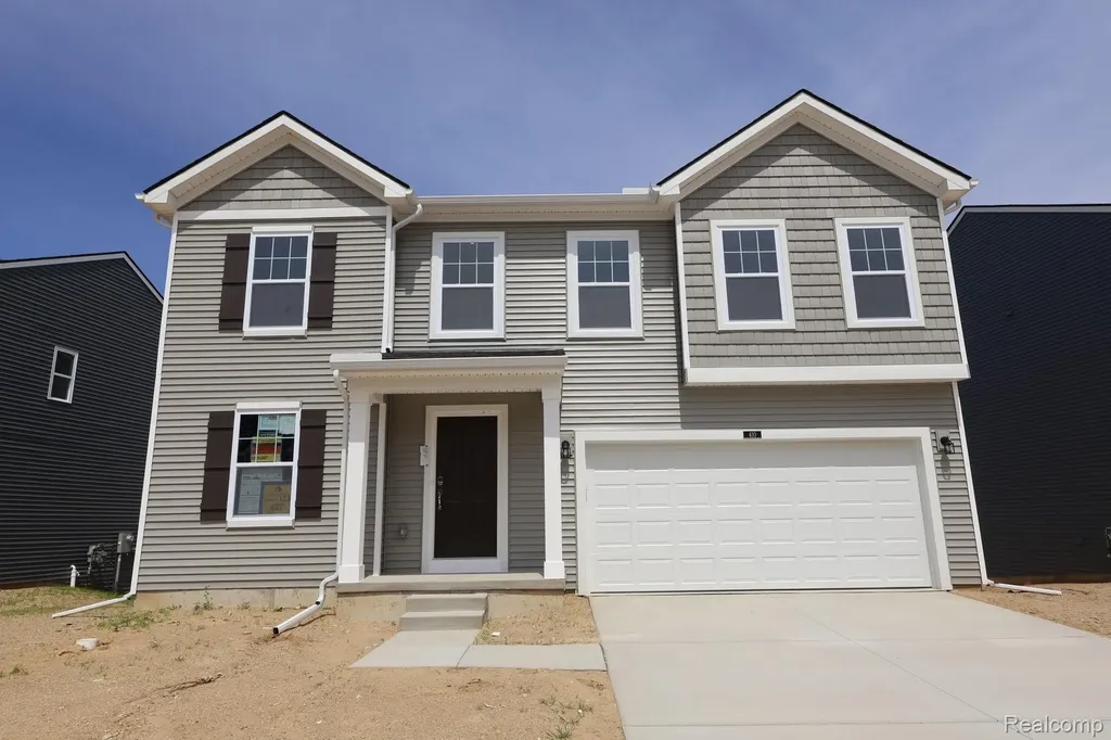 410 Hidden River W Holly Township MI 48442