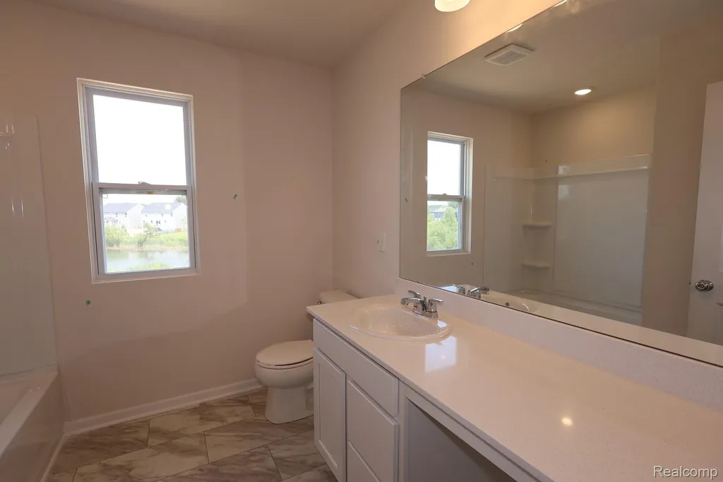 410 Hidden River W Holly Township MI 48442