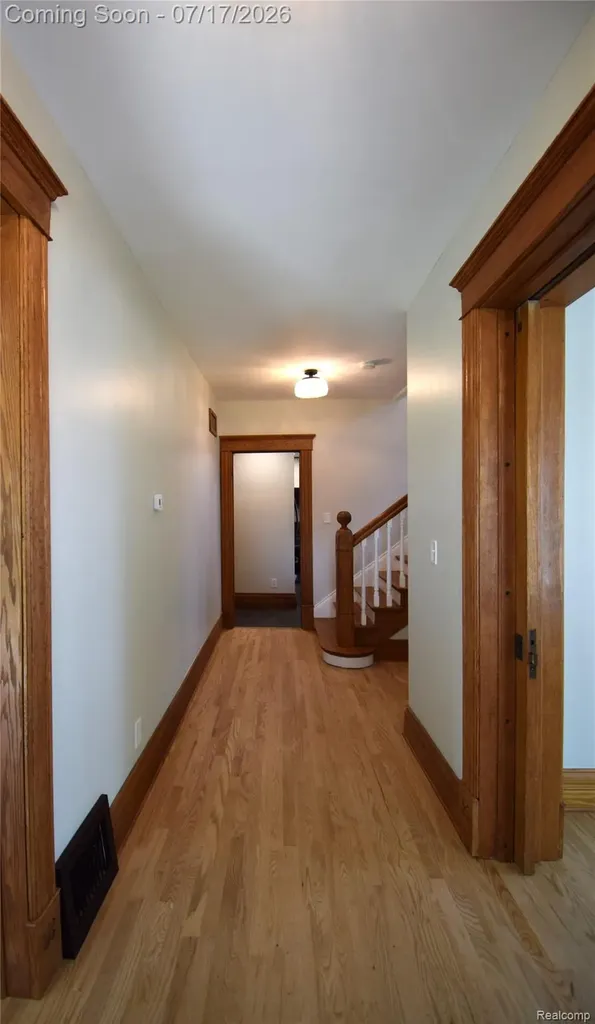 45669 Cass Avenue Utica City MI 48317