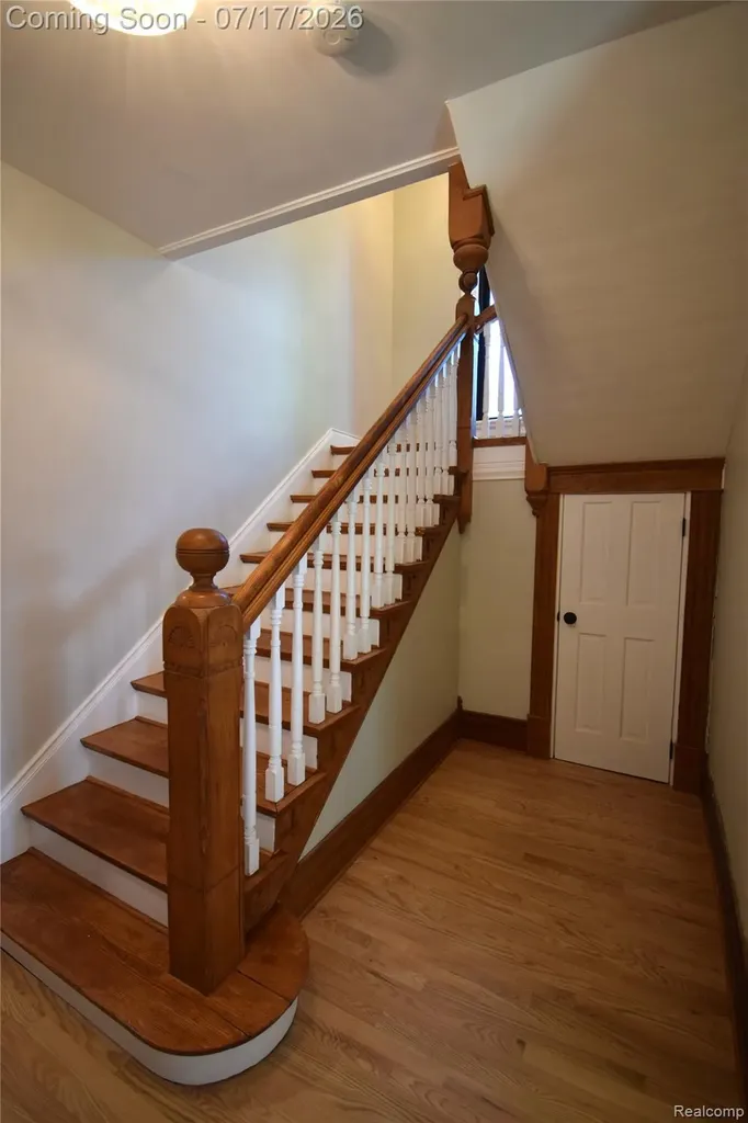 45669 Cass Avenue Utica City MI 48317