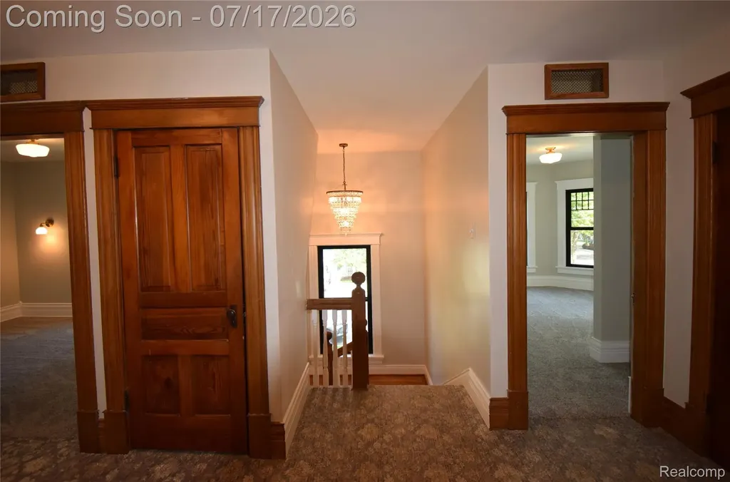 45669 Cass Avenue Utica City MI 48317