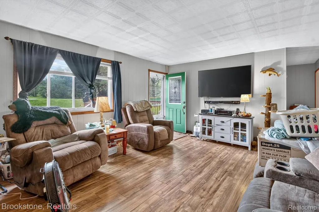 22709 Pleasant Valley Road Hillman Township MI 49746