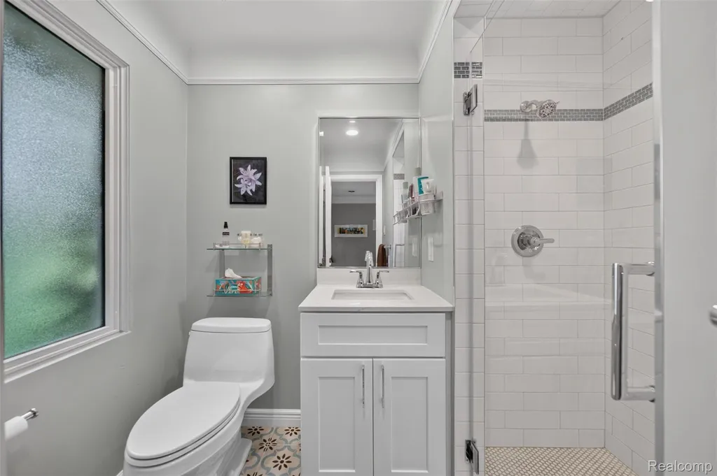 32873 Norchester Street Beverly Hills Village MI 48025