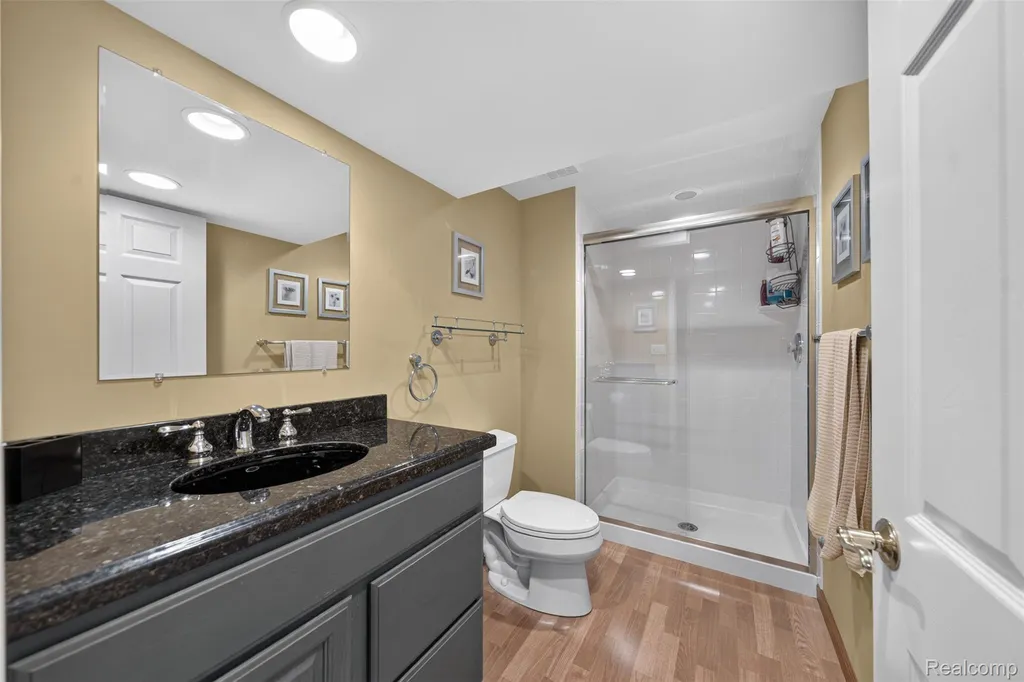 32873 Norchester Street Beverly Hills Village MI 48025