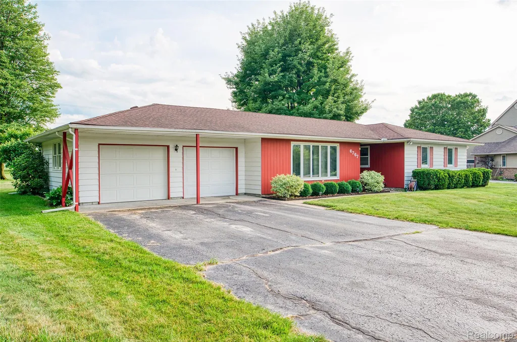 6767 Sharpe Road Handy Township MI 48836