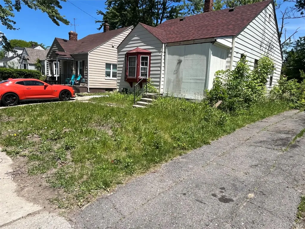 6350 Radnor Street Detroit City MI 48224