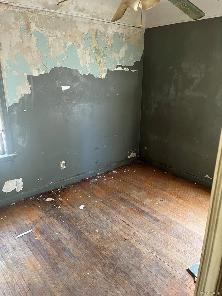 6350 Radnor Street Detroit City MI 48224