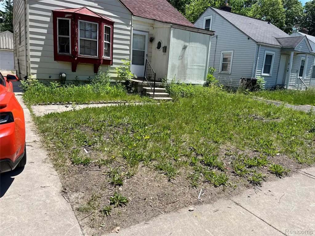 6350 Radnor Street Detroit City MI 48224