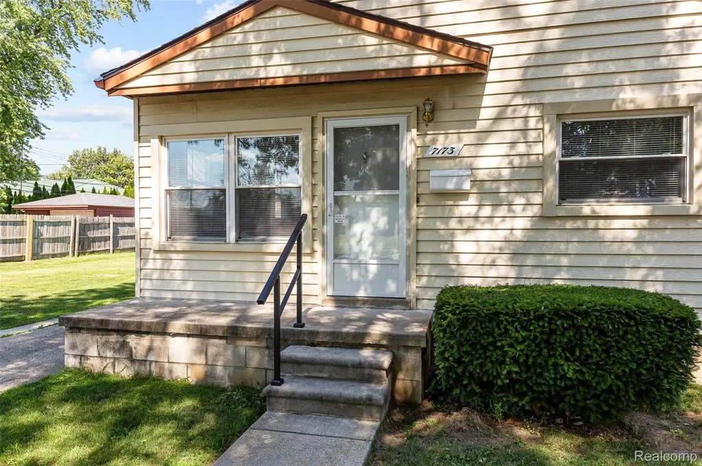 7173 Dudley Street Taylor City MI 48180