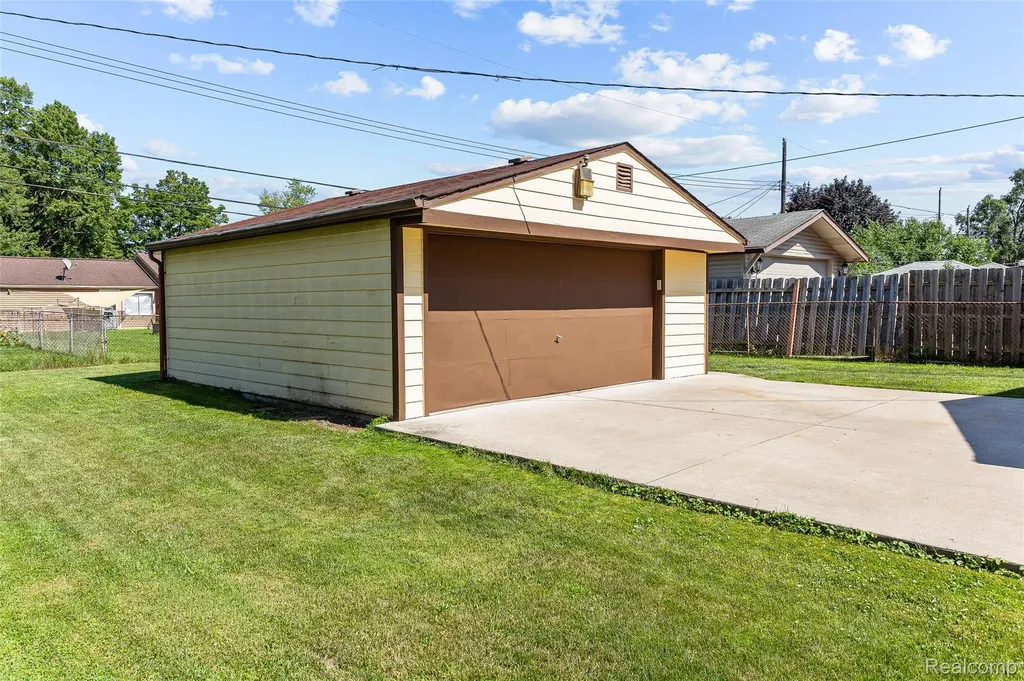7173 Dudley Street Taylor City MI 48180