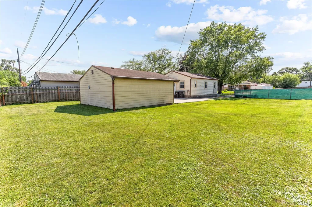 7173 Dudley Street Taylor City MI 48180