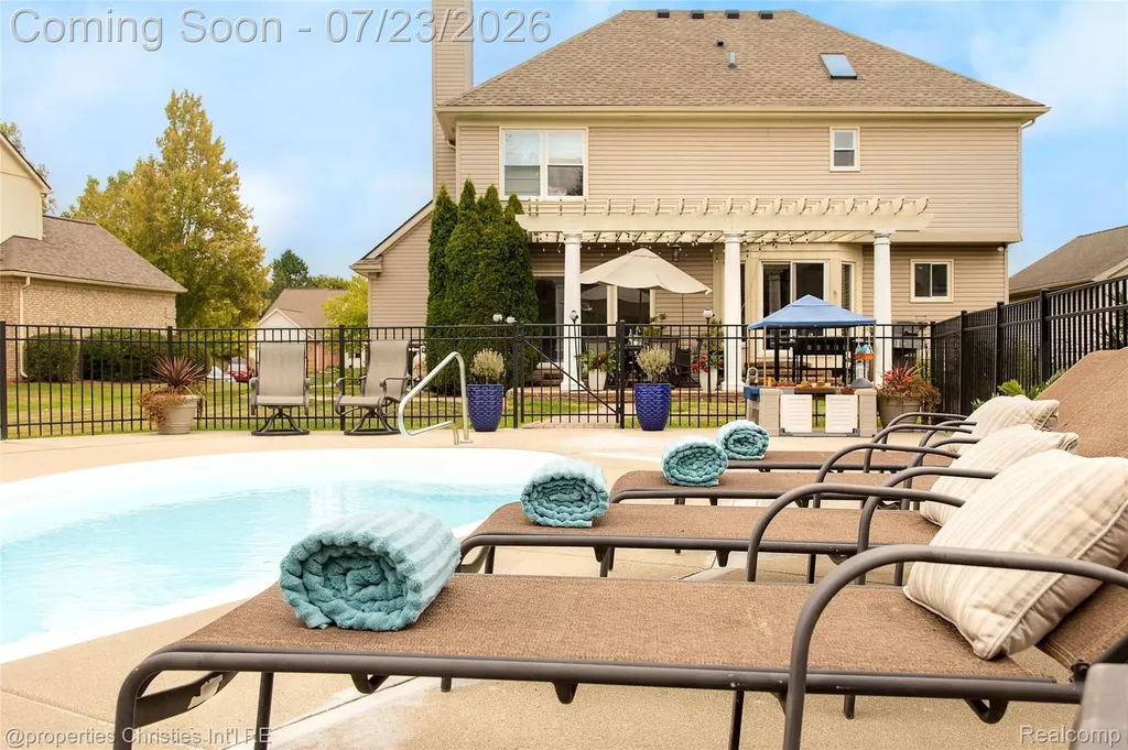 43347 Riverbridge Court Novi City MI 48375