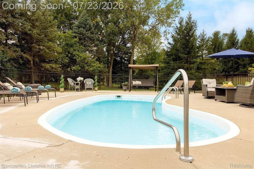 43347 Riverbridge Court Novi City MI 48375
