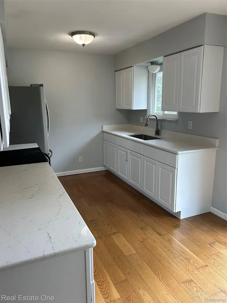 2659 Benstein Road Commerce Charter Township MI 48390