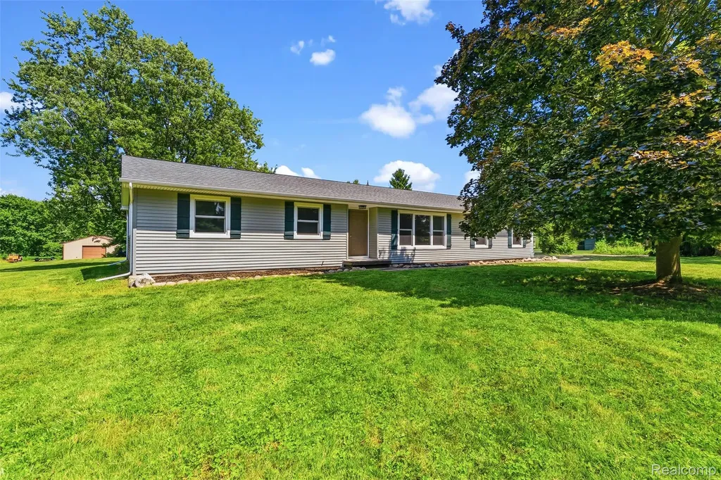 9200 Hickory Ridge Road Rose Township MI 48442