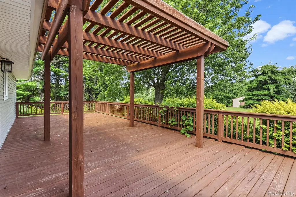9200 Hickory Ridge Road Rose Township MI 48442