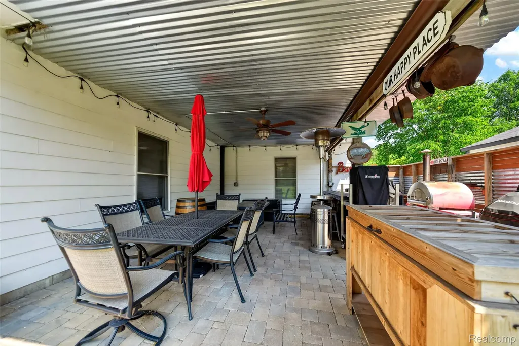2660 Scenic Meadows Drive Brandon Charter Township MI 48462