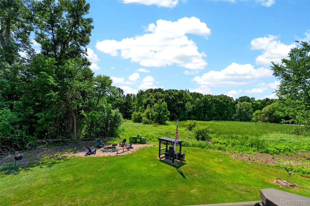 2660 Scenic Meadows Drive Brandon Charter Township MI 48462