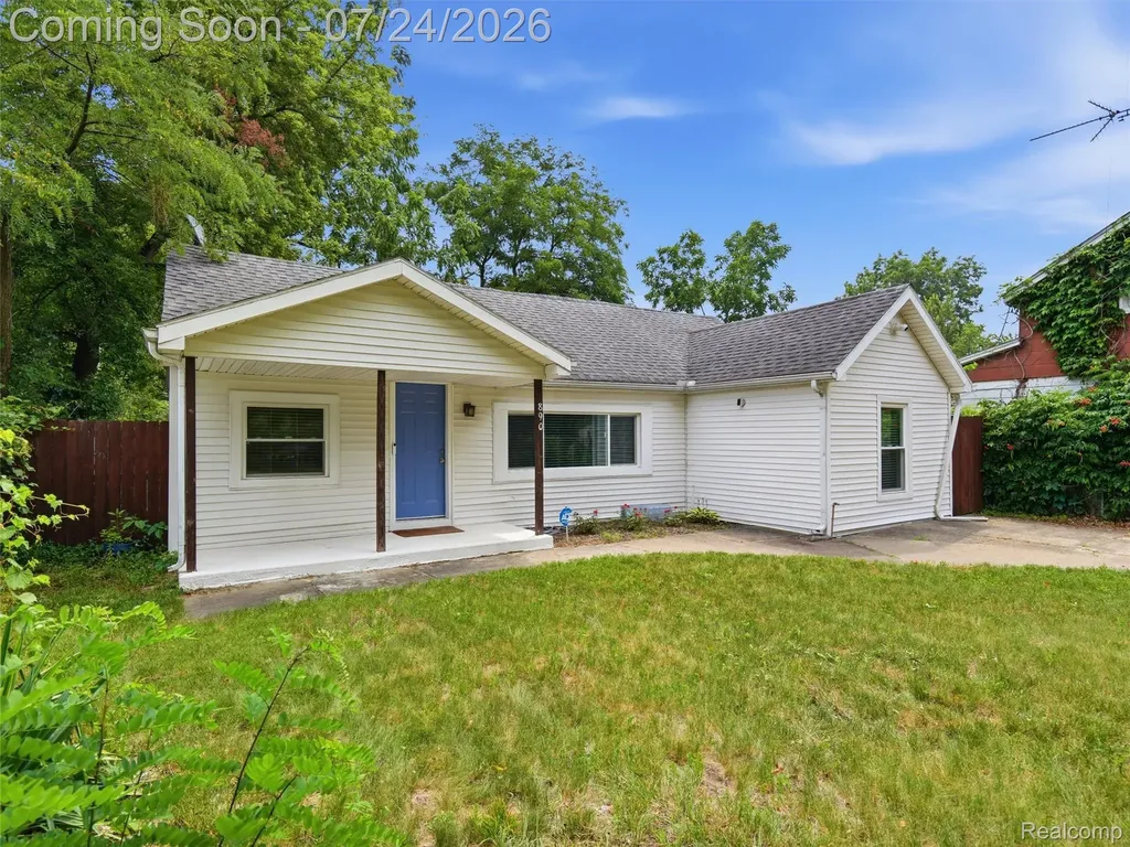 890 E Grand Boulevard York Charter Township MI 48198