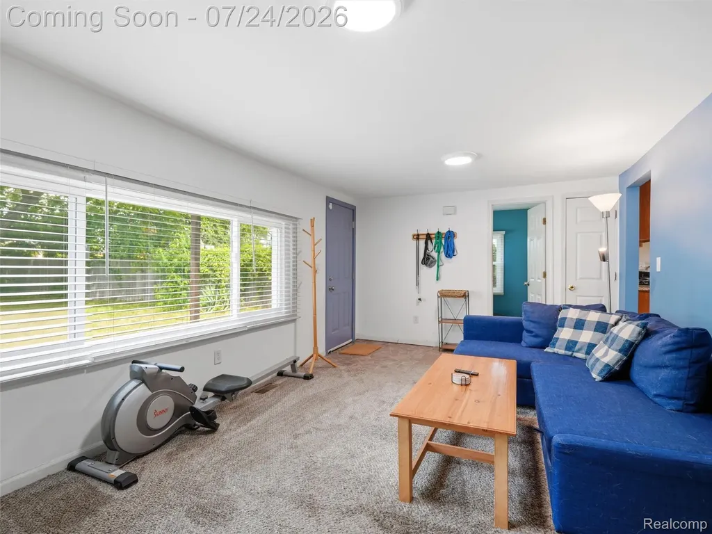 890 E Grand Boulevard York Charter Township MI 48198