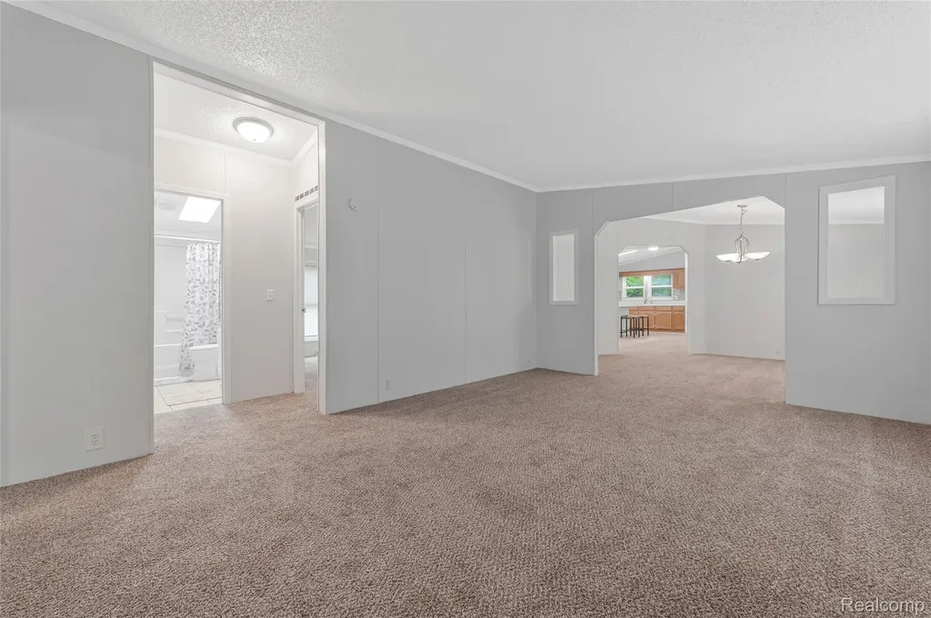350 Trillum Trail Oxford Charter Township MI 48371