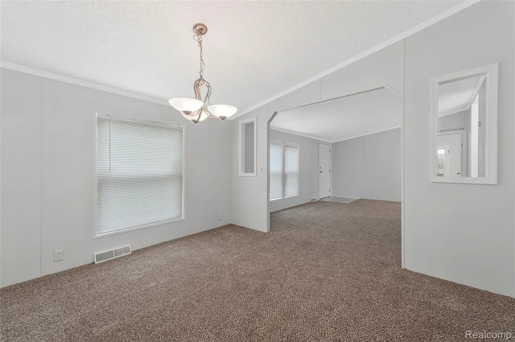 350 Trillum Trail Oxford Charter Township MI 48371