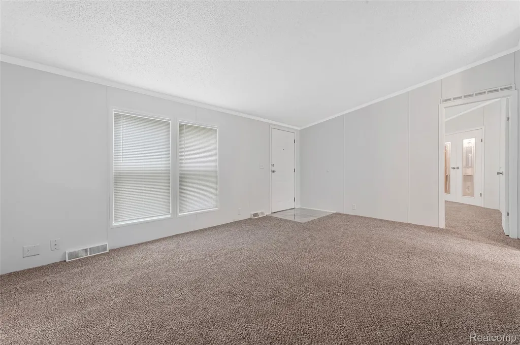 350 Trillum Trail Oxford Charter Township MI 48371